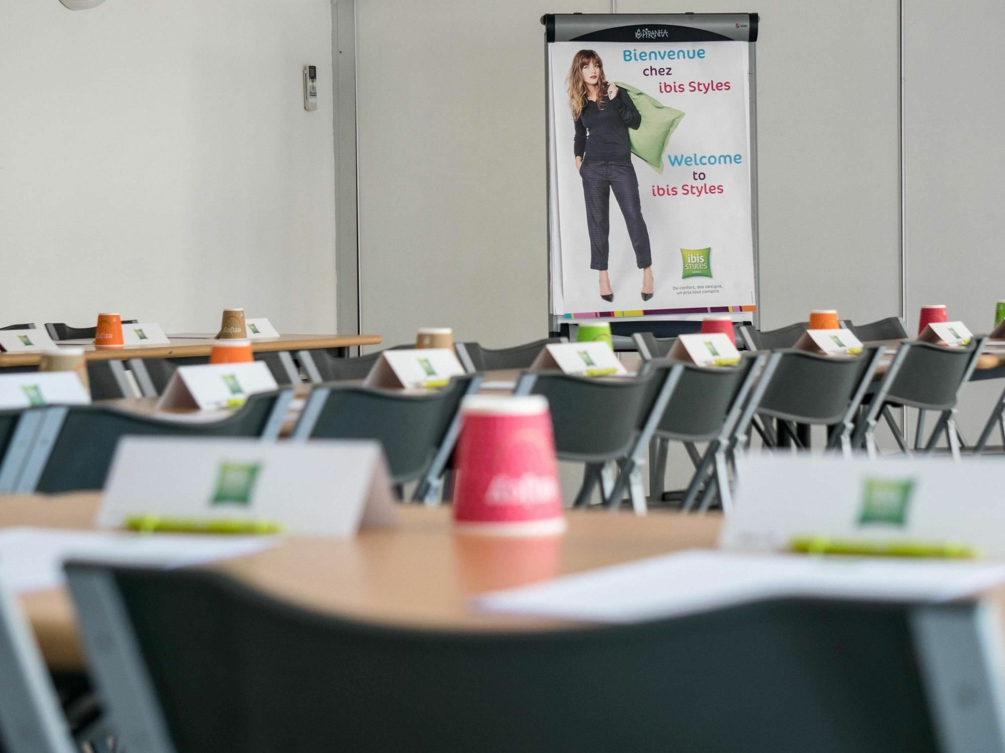 Ibis Styles Perpignan Canet En Roussillon Εξωτερικό φωτογραφία